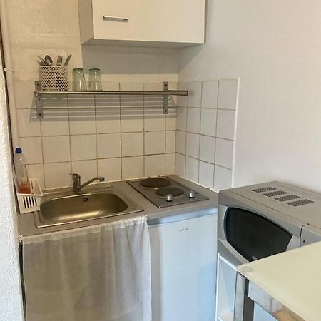 Studio 12M2 Apartment Montpellier Luaran gambar