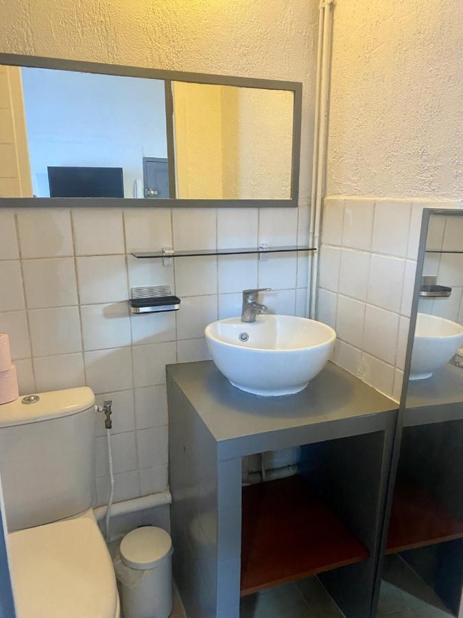 Studio 12M2 Apartment Montpellier Luaran gambar