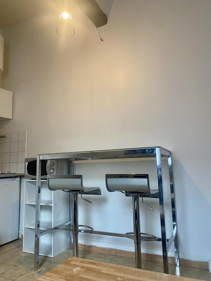 Studio 12M2 Apartment Montpellier Luaran gambar