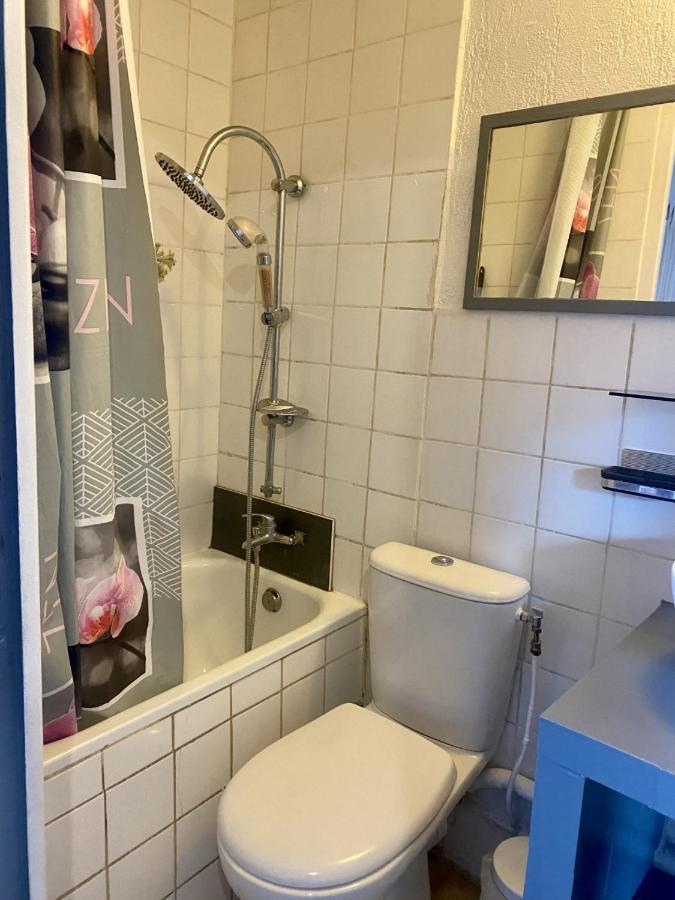 Studio 12M2 Apartment Montpellier Luaran gambar
