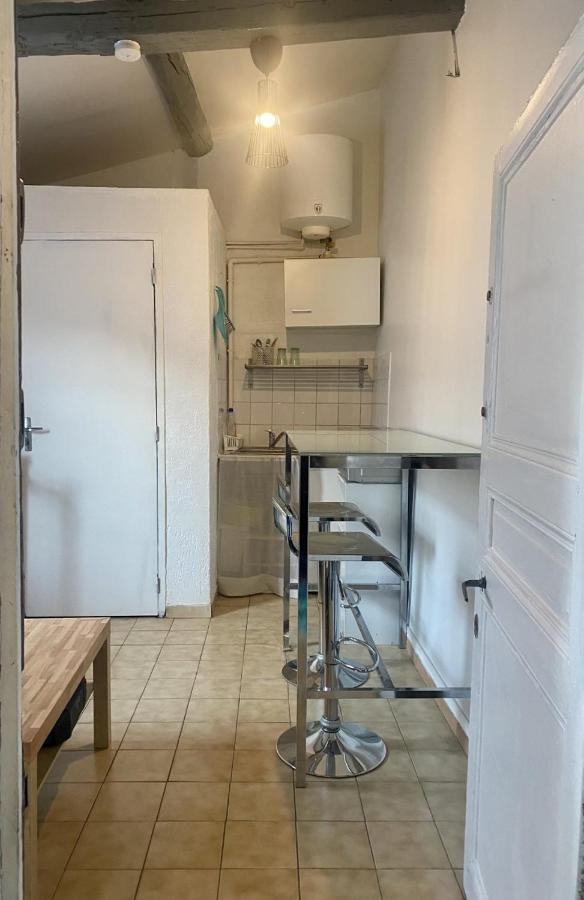 Studio 12M2 Apartment Montpellier Luaran gambar